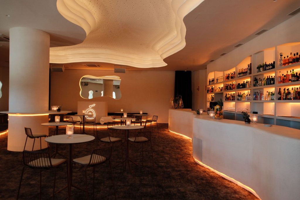 Ó Terraza & Music Bar